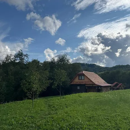 Petrashiv Behind The River * Volovets