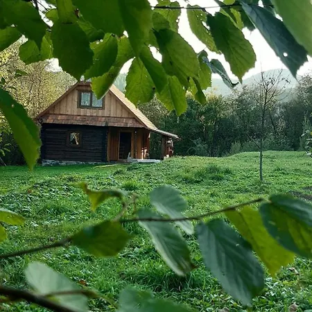 Petrashiv Behind The River Ferienhaus Volovets